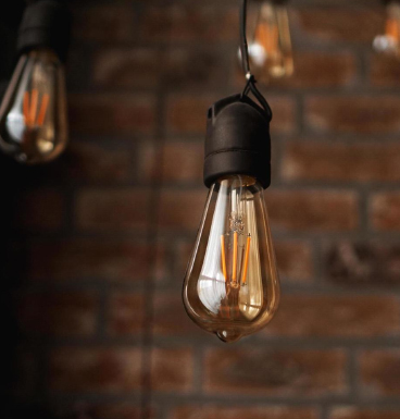 Le lampadine a filamento LED rivoluzionano l'efficienza energetica e l'aspetto dell'illuminazione retrò